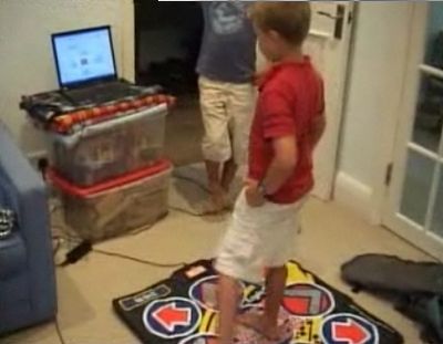 Featured image for Multi Dance: A foot controlled video game to teach kids multiplication